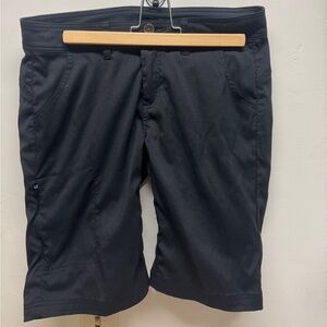 Prana Halle Charcoal Gray Shorts 6